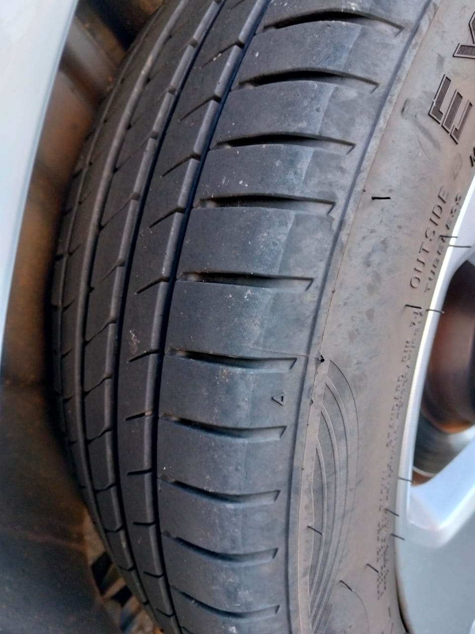 
								Chevrolet Cruze LT 2012 full									