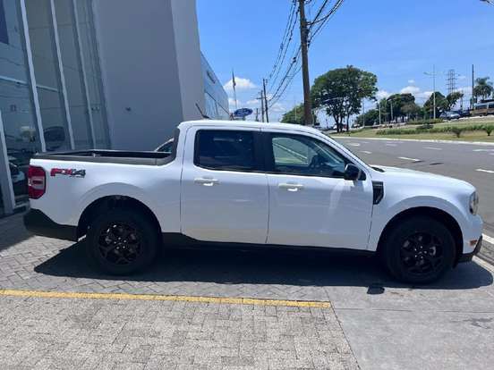 Ford maverick Pickups 2024 Automatico 2.0 8.951 Branco Preto Flex