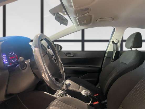 
								Hyundai HB20 2025 full									