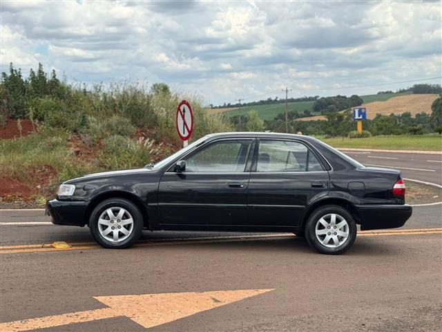 Toyota corolla XEI 2001