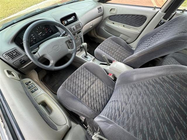 
Toyota corolla XEI 2001 full									