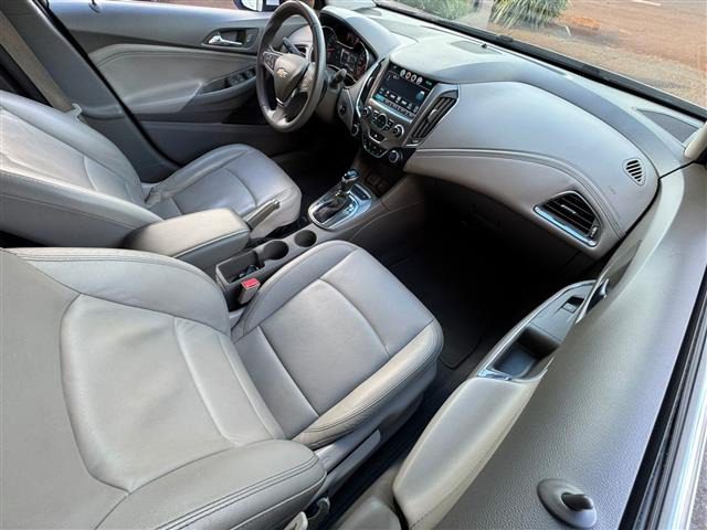 
Chevrolet Cruze LTZ 1.4 Turbo 2018 full									