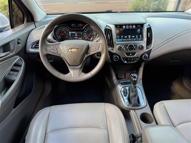 
Chevrolet Cruze LTZ 1.4 Turbo 2018 full									