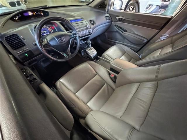 
Honda Civic LXS 2009 full									