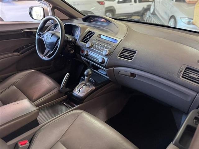 
Honda Civic LXS 2009 full									
