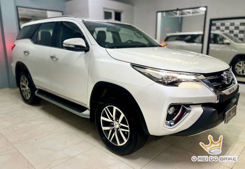 Toyota SW4 SRX 2017