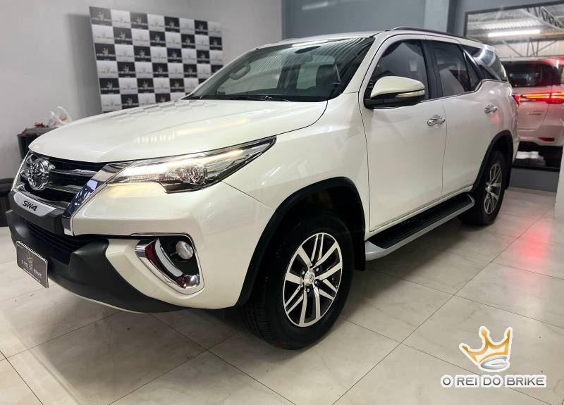Toyota SW4 SRX 2017