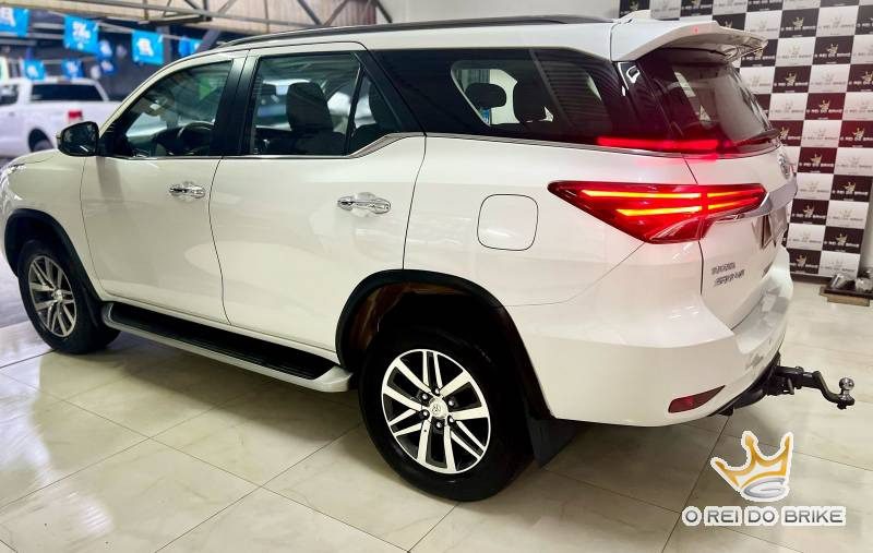 Toyota SW4 SRX 2017