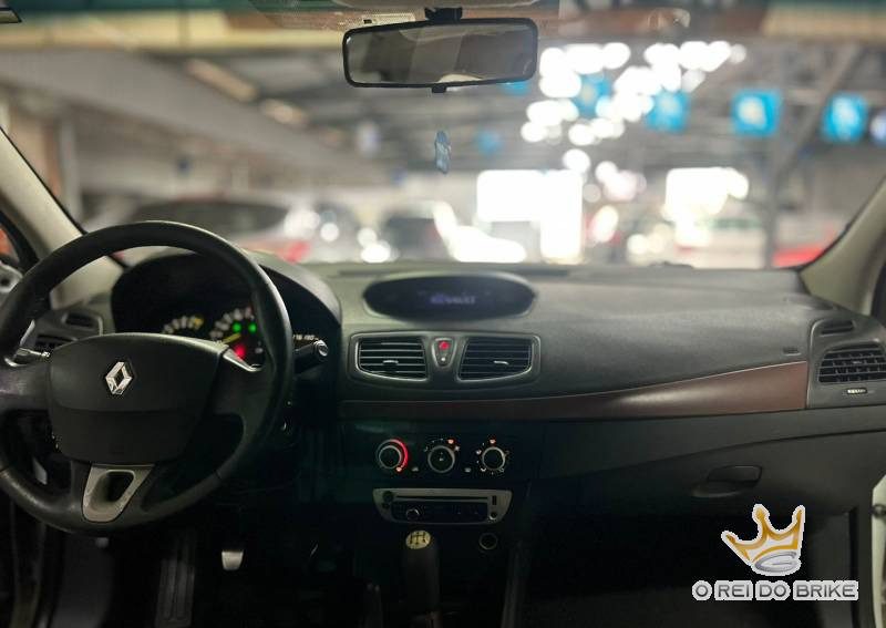 
Renault FLUENCE EXPRESSION 2014 full									