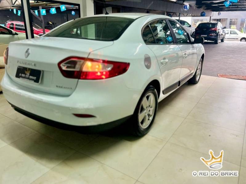 Renault FLUENCE EXPRESSION 2014