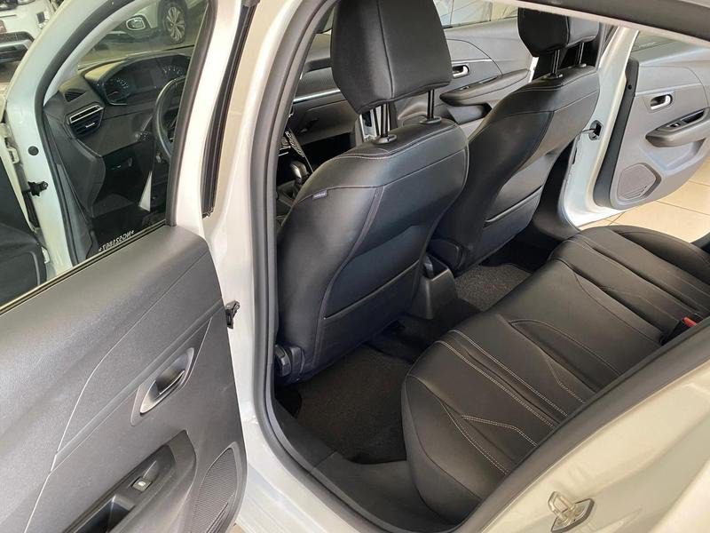 
Peugeot 208 ALLURE 2022 full									