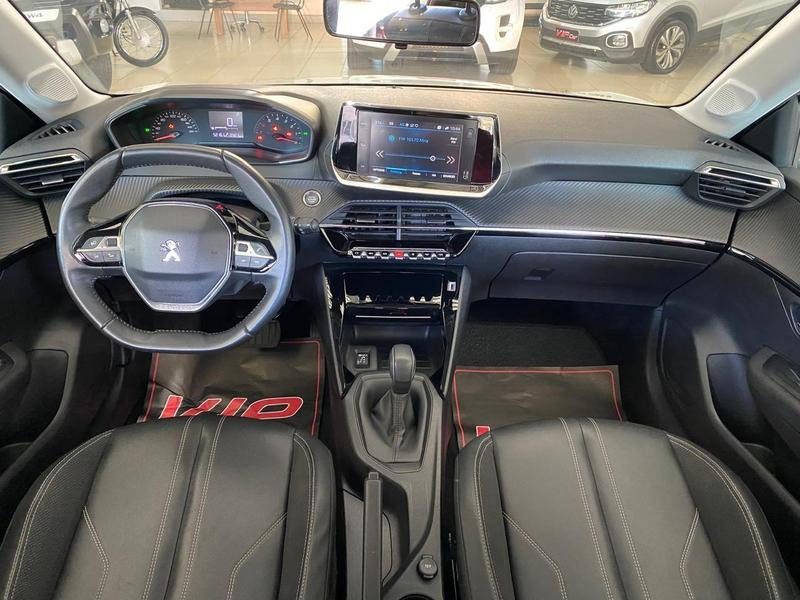 
Peugeot 208 ALLURE 2022 full									