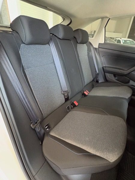 
Volkswagen Nivus Sense 2026 full									