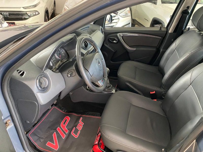 
Renault DUSTER DYNAMIQUE 2012 full									