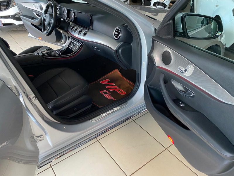 
Mercedes-Benz E 250 2017 full									
