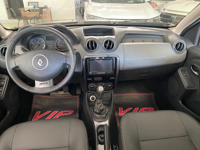 
Renault DUSTER DYNAMIQUE 2012 full									