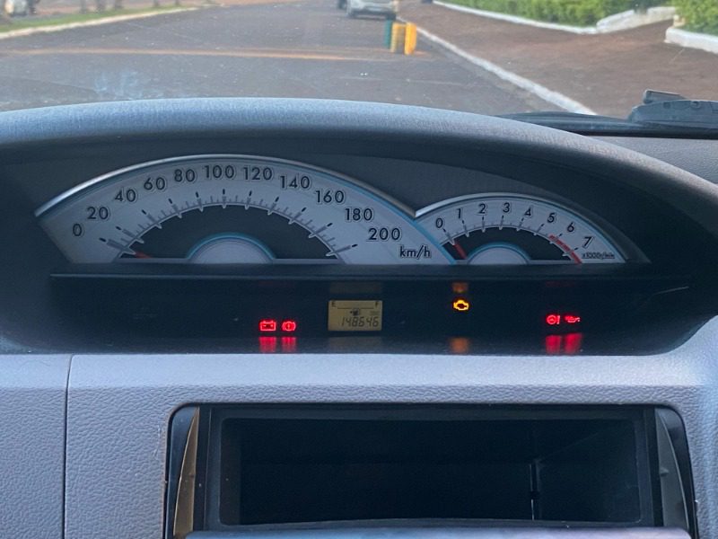 
Toyota Etios 2013 full									