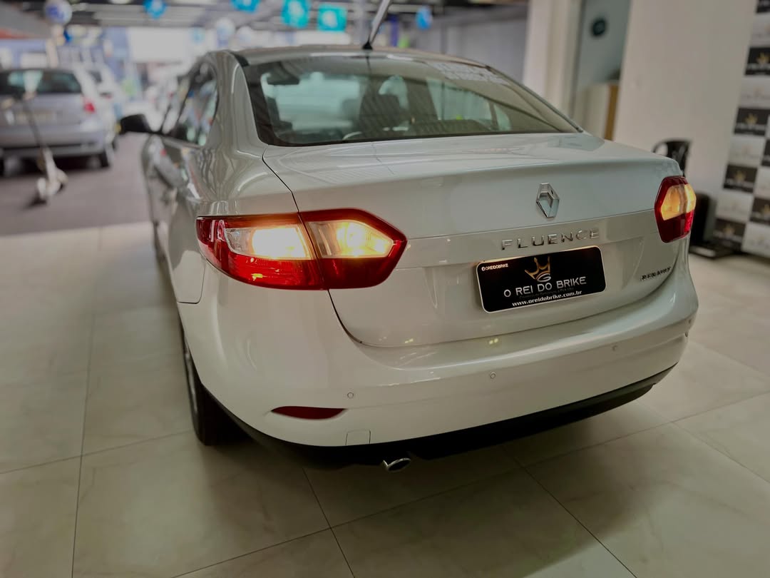 
								Renault FLUENCE EXPRESSION 2014 full									