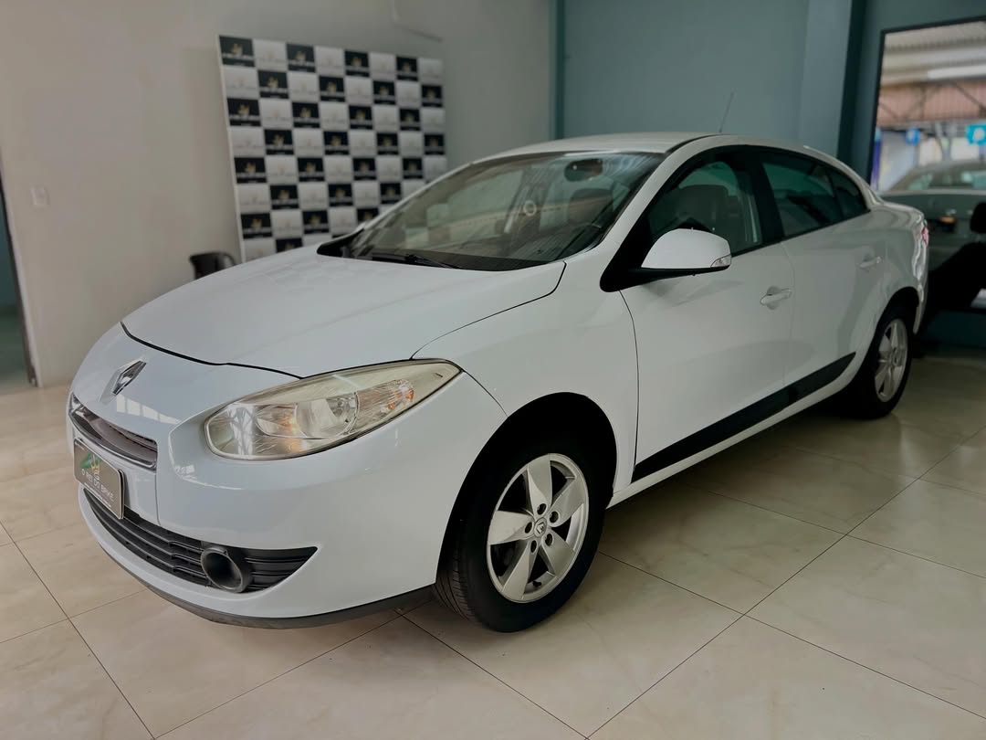 Renault FLUENCE EXPRESSION 2014