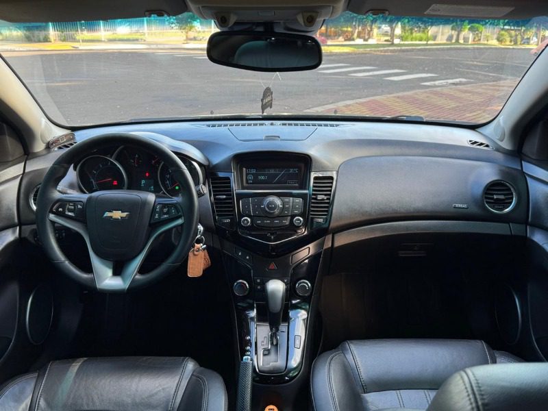 
Chevrolet Cruze LT 2014 full									