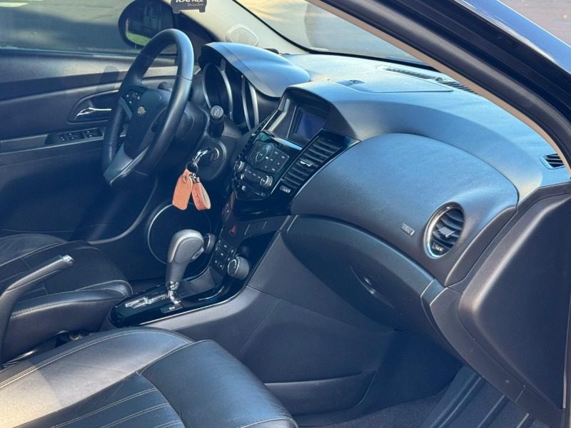 
Chevrolet Cruze LT 2014 full									