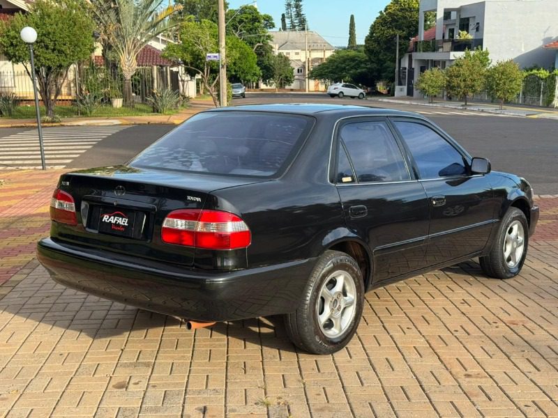
Toyota corolla XEI 2002 full									