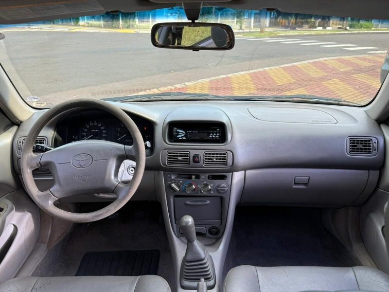 
Toyota corolla XEI 2002 full									