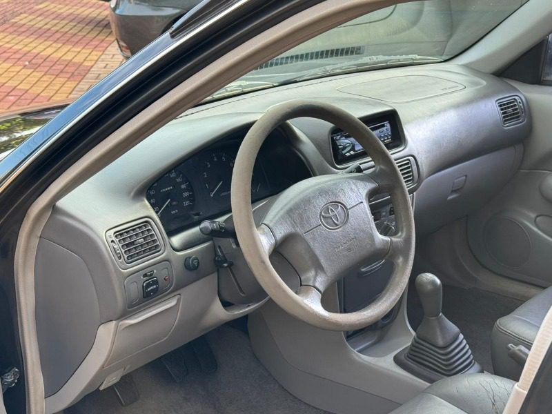 
Toyota corolla XEI 2002 full									