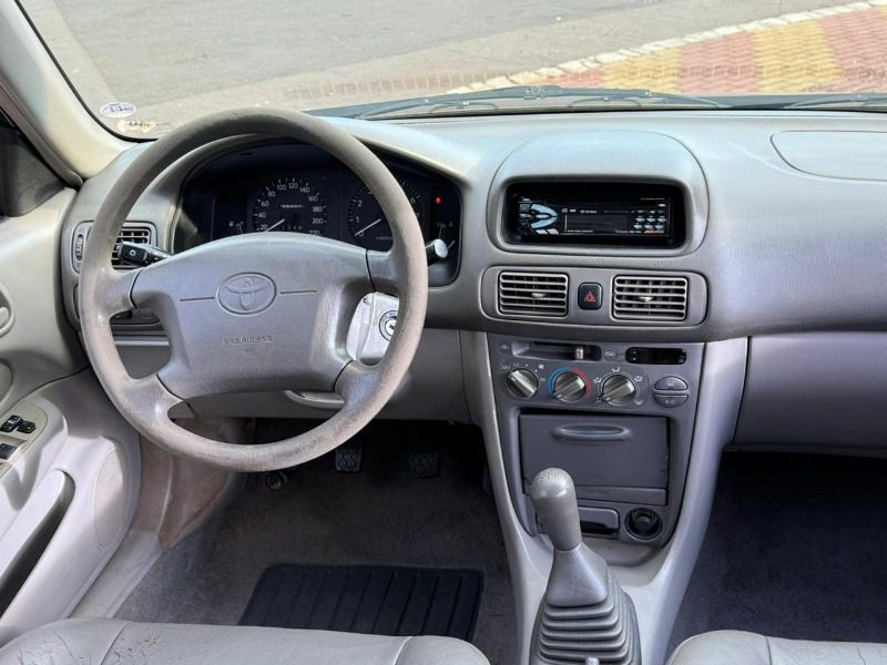 
Toyota corolla XEI 2002 full									