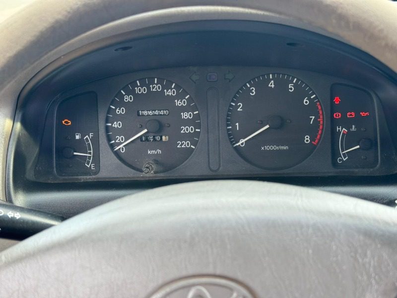 
Toyota corolla XEI 2002 full									