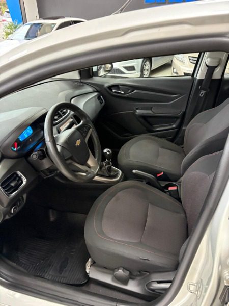 
Chevrolet Onix LTZ 2016 full									