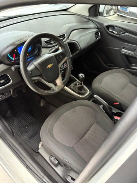 
Chevrolet Onix LTZ 2016 full									