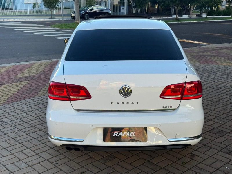 Volkswagen Passatt 2.0 TSI 2014