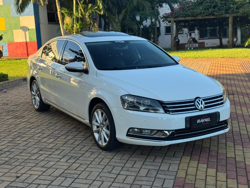 
Volkswagen Passatt 2.0 TSI 2014 full									