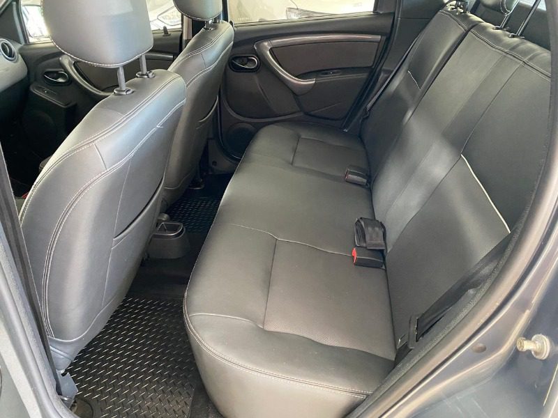 
Renault DUSTER DYNAMIQUE 2012 full									