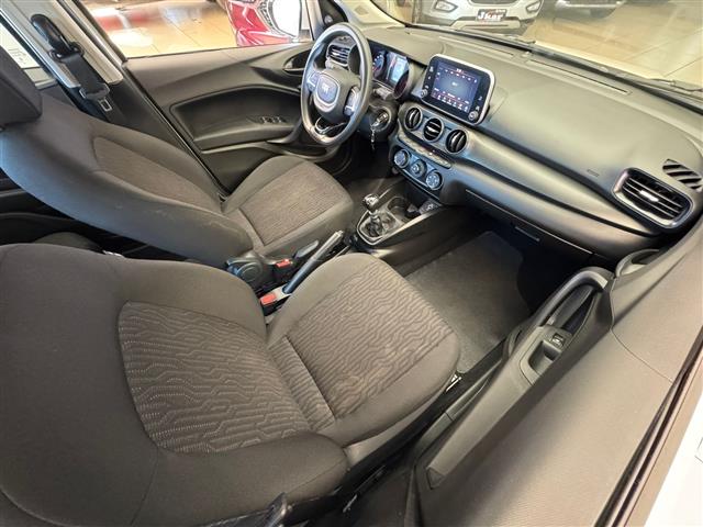 
Fiat CRONOS DRIVE 2024 full									