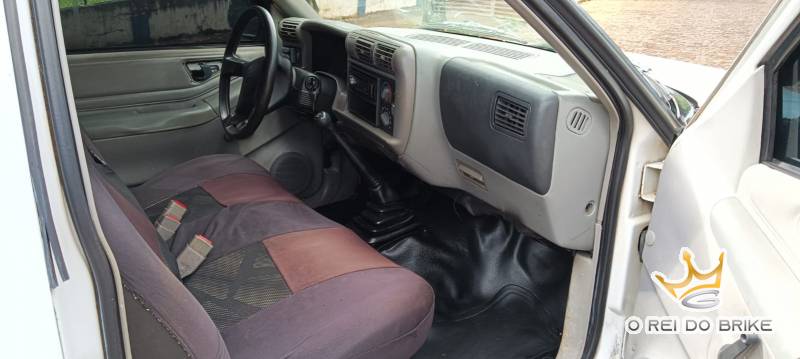 
Chevrolet S10 1995 full									
