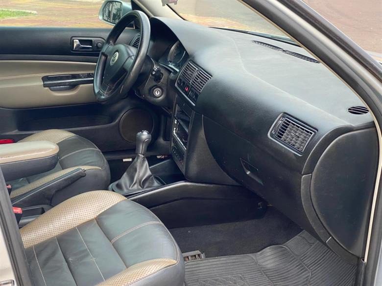 
Volkswagen Golf MI 2009 full									