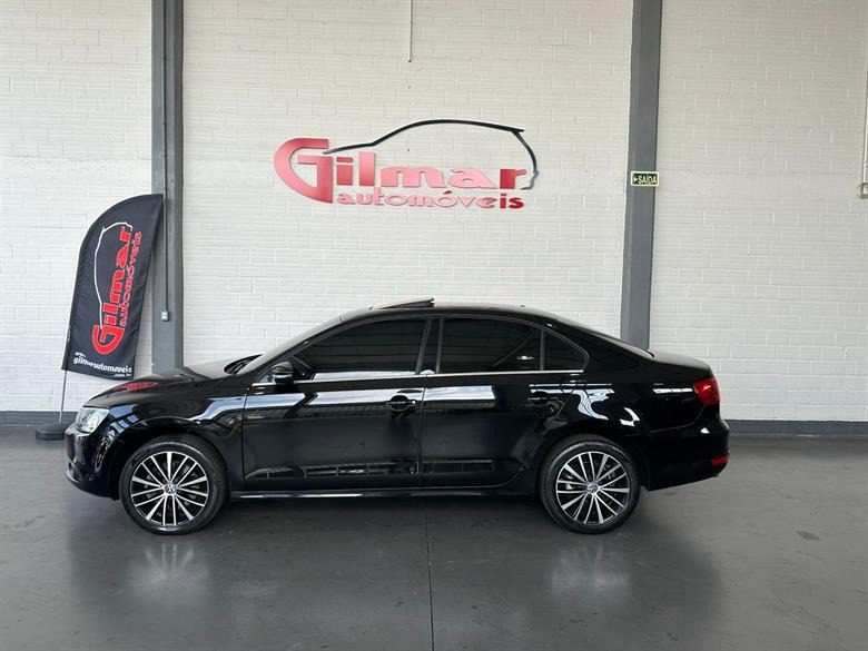 Volkswagen Jetta Highline TSi 2014