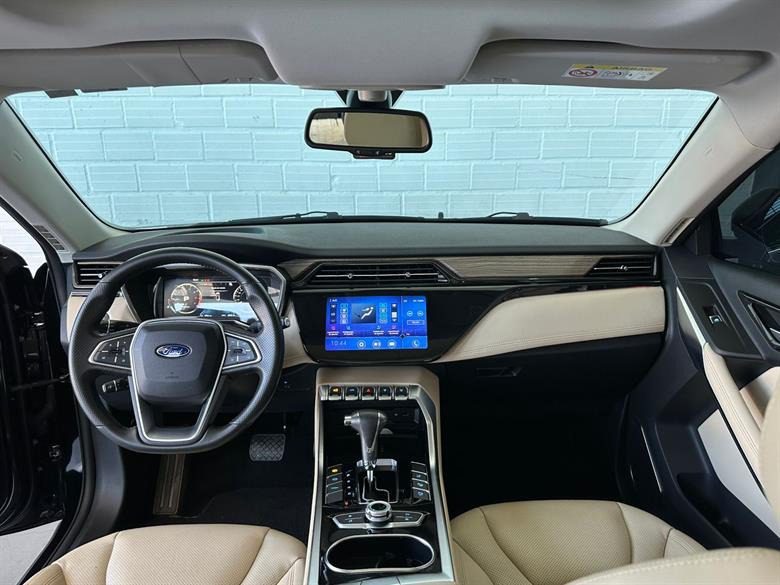 
Ford Territory Titanium 2022 full									