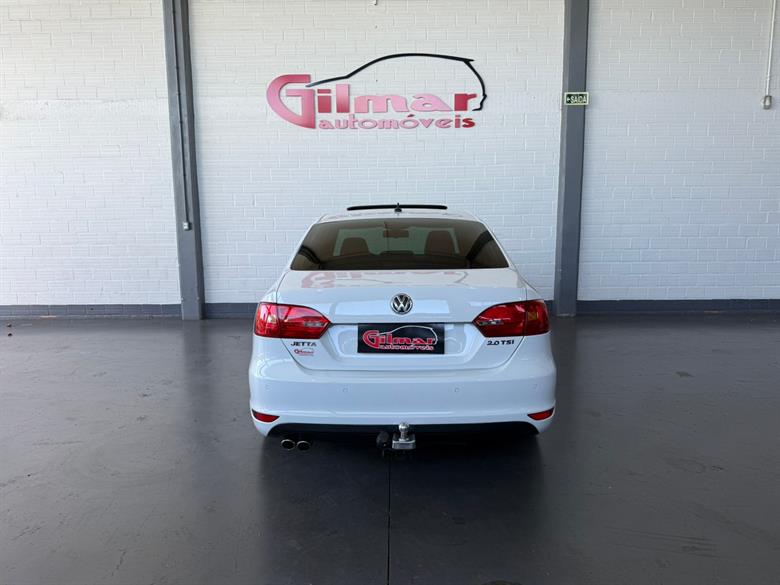 
Volkswagen Jetta Highline 2012 full									
