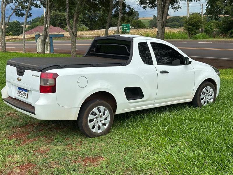 Chevrolet Montana LS 2015