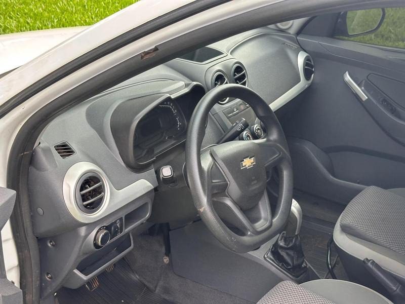 
Chevrolet Montana LS 2015 full									