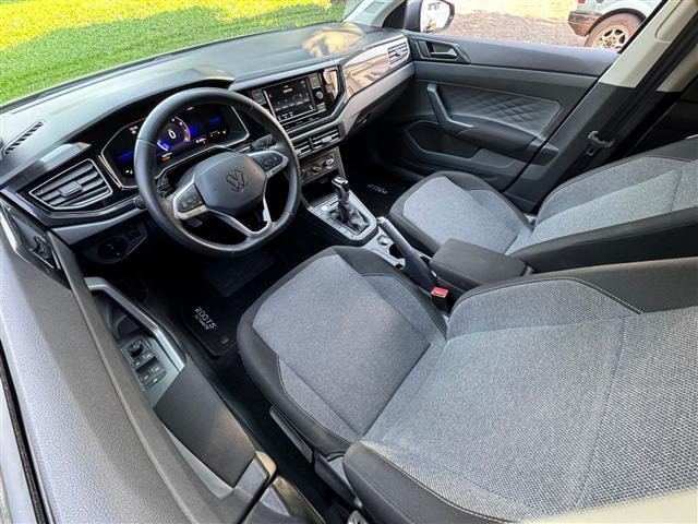 
Volkswagen Polo confortline TSI 2024 full									