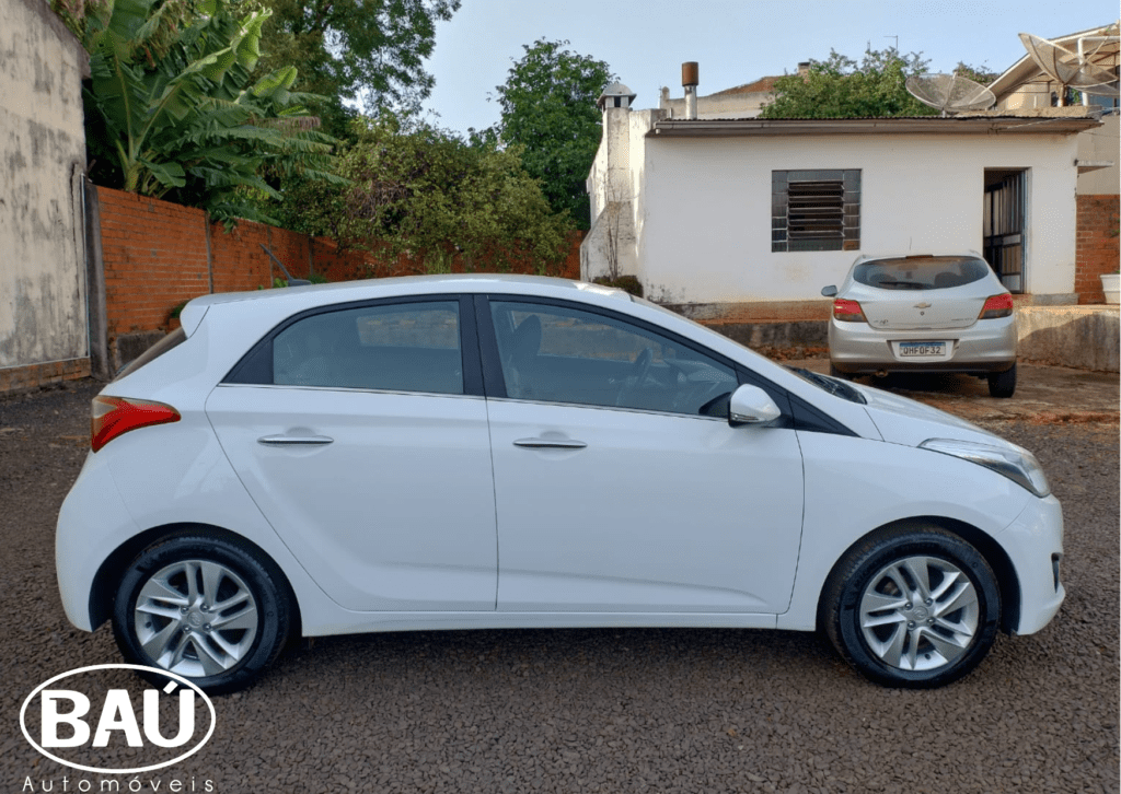 HYUNDAI HB20 2015