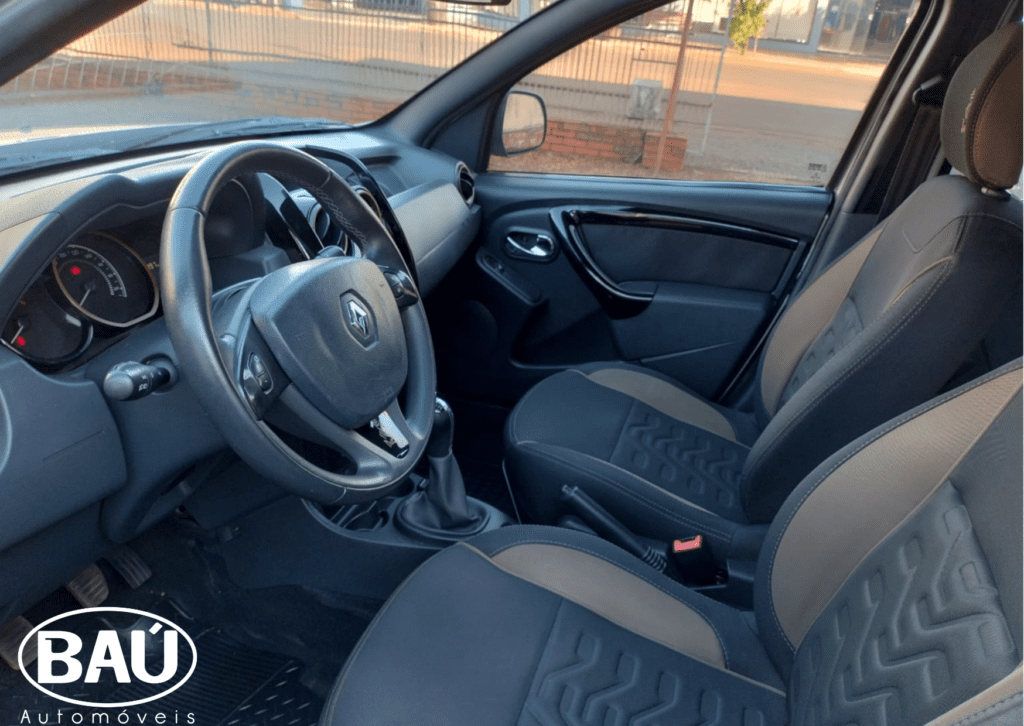 
RENAULT DUSTER DAKAR 2016 full									