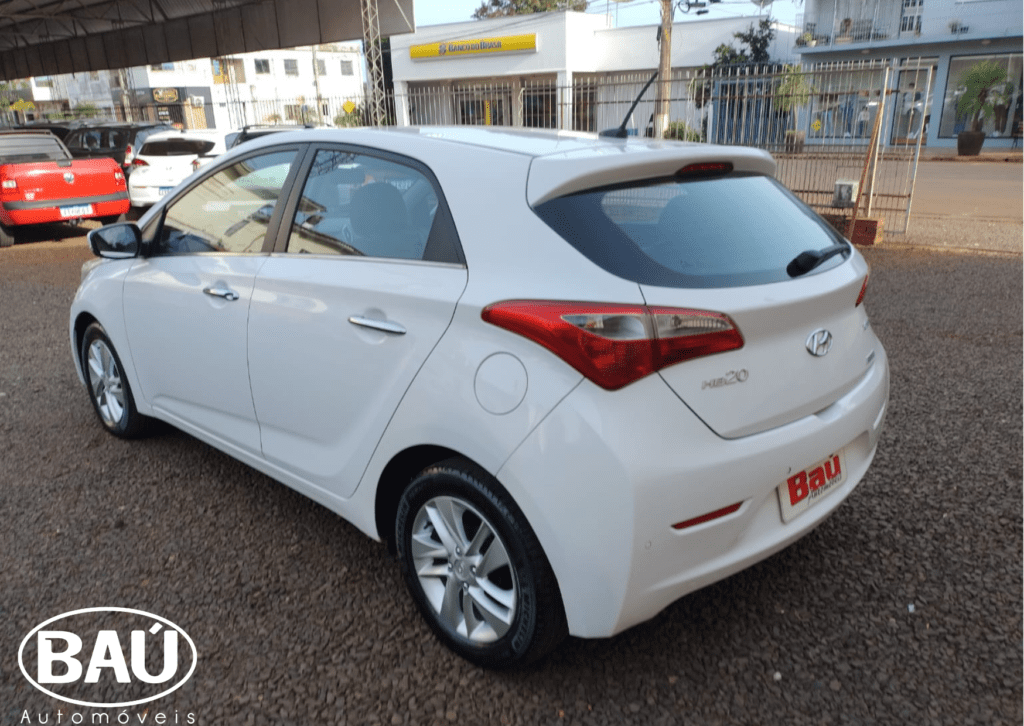 
HYUNDAI HB20 2015 full									