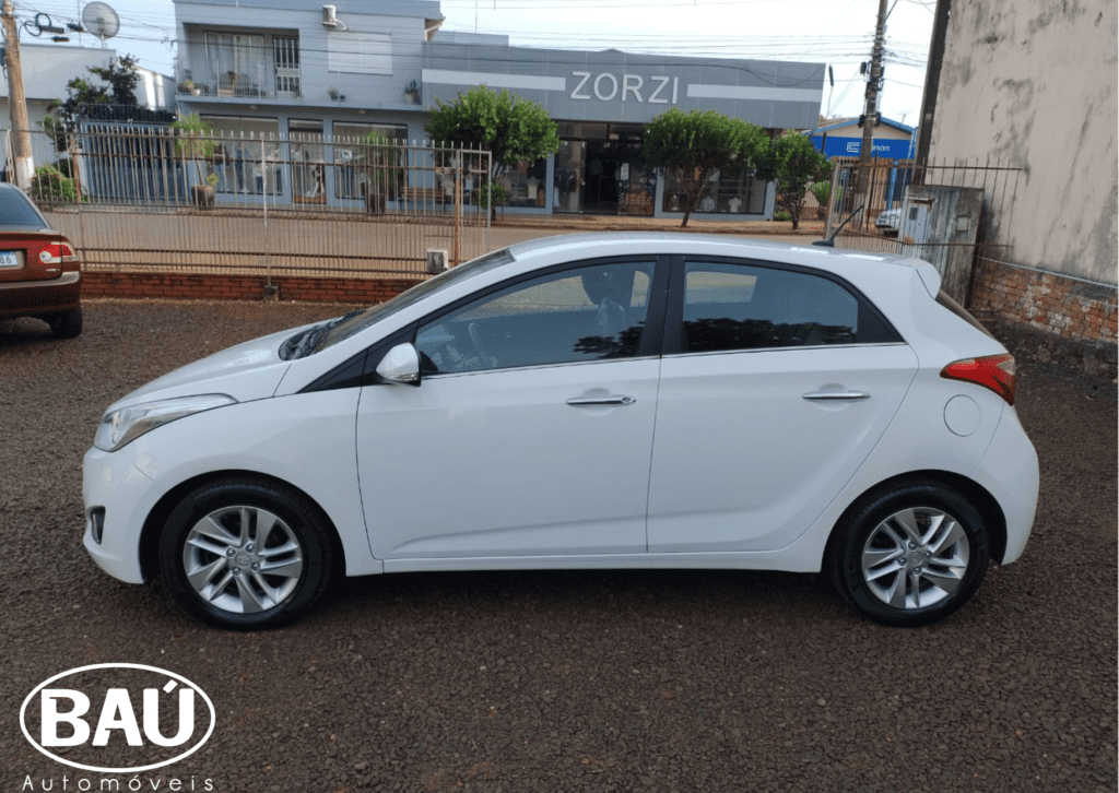 HYUNDAI HB20 2015