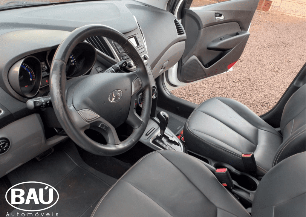 
HYUNDAI HB20 2015 full									