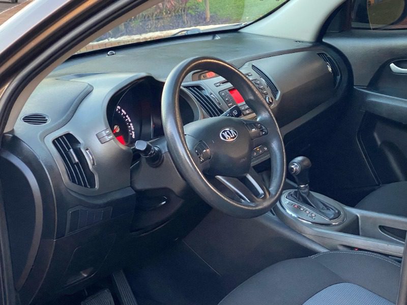 
Kia Sportage LX 2014 full									